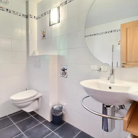 The Sunny Duplex, Bouquetins 5 Champéry