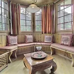 Sunny Duplex, Great Mountain View *